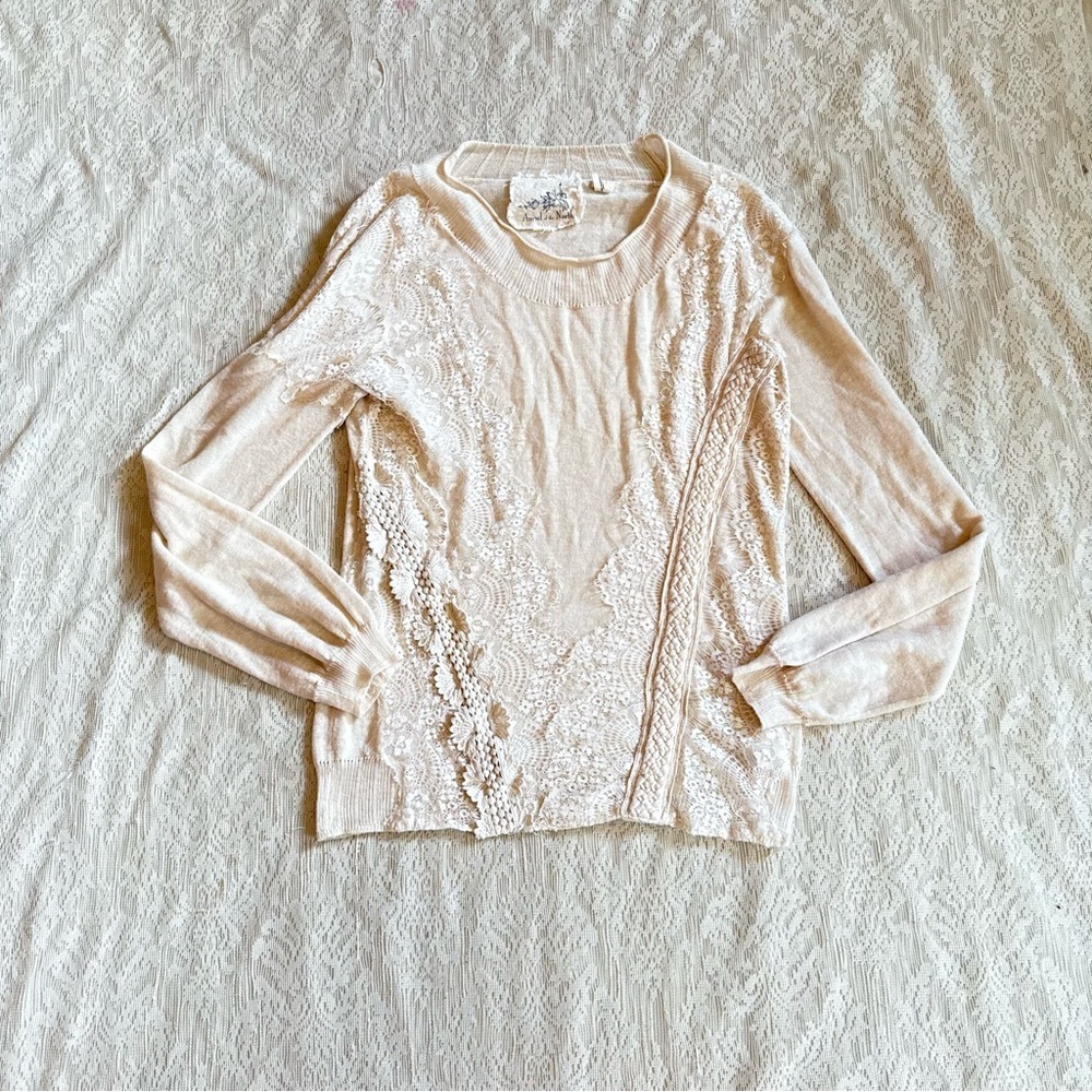 Anthropologie Angel of the north lace appliqué cream sweater